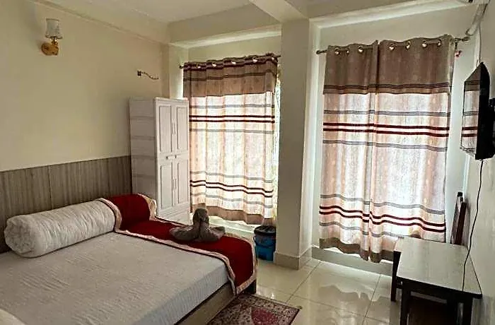 Hotel Om Bramha