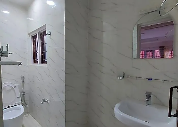 Om Bramha Hotel